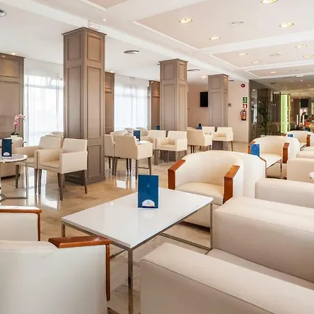 Globales America Hotel 4*